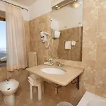 Relais La Fattoria Hotel 3*