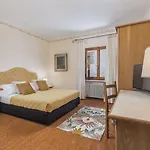 Hotel Relais La Fattoria 3*