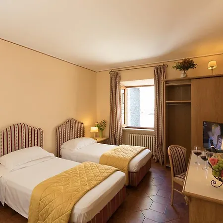 فندق Relais La Fattoria