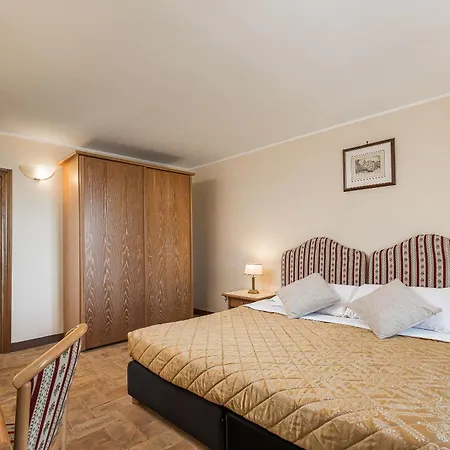 Hotel Relais La Fattoria 3*