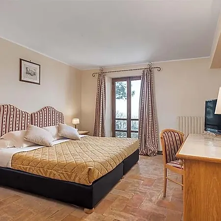 Relais La Fattoria 3*