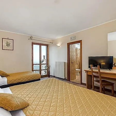 Relais La Fattoria ホテル カステル・リゴーネ