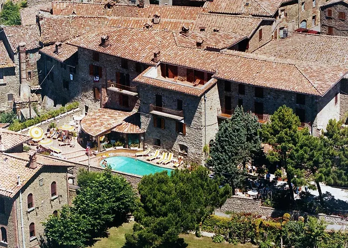 Relais La Fattoria 3* Кастель-Ригоне