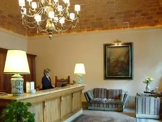 Отель Relais La Fattoria